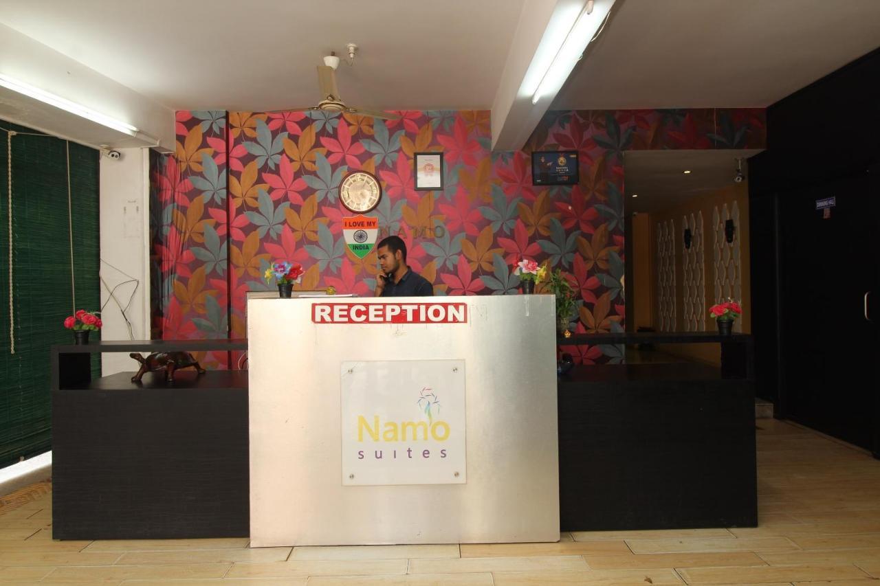 Oyo 36282 Namo Suites Hyderabad Exterior foto