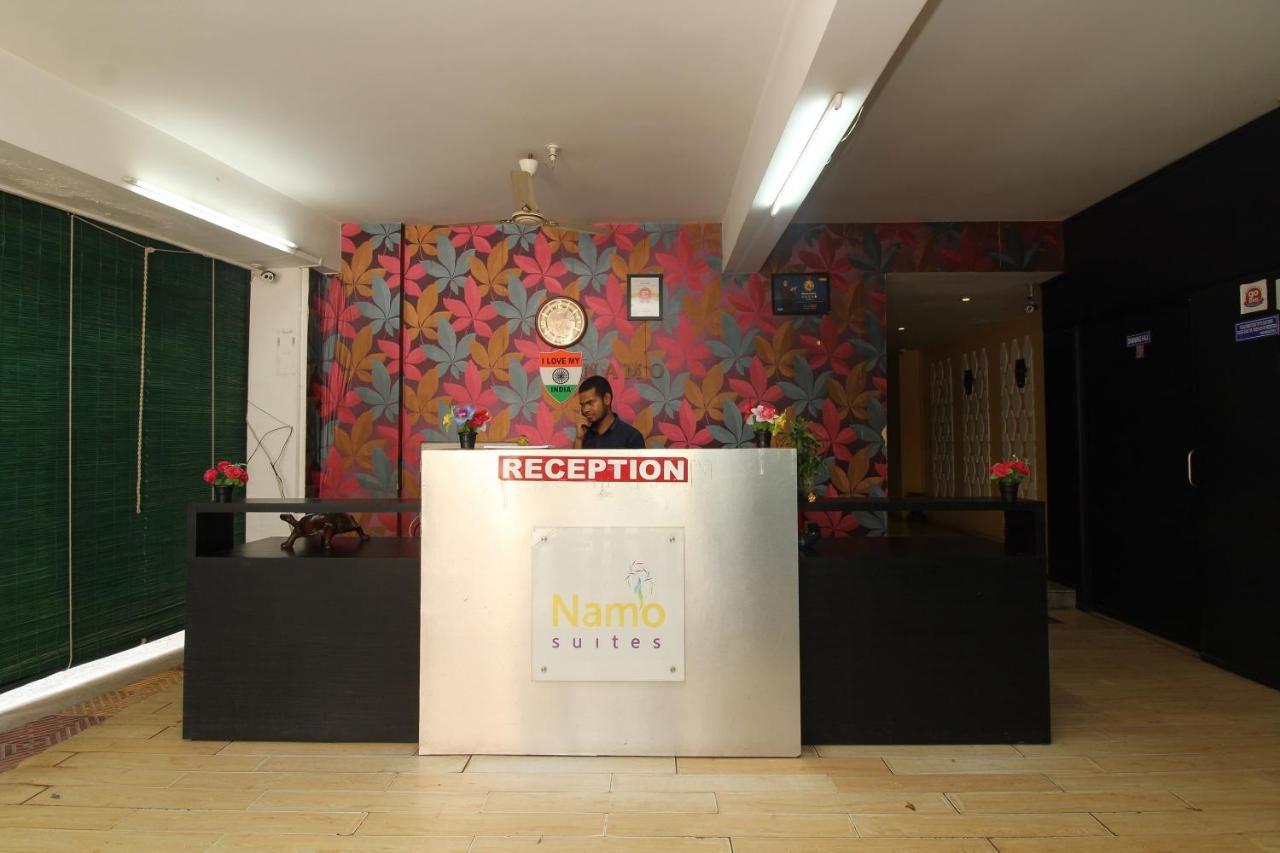 Oyo 36282 Namo Suites Hyderabad Exterior foto